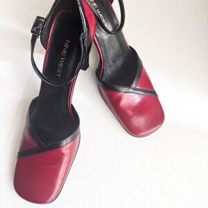 Vintage y2k Red Black Square Toe Leather Heels 8